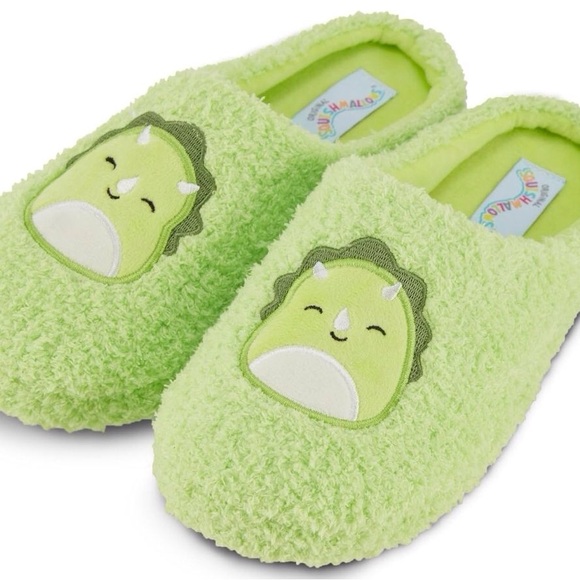 Squishmallows Shoes - DANNY 🦕 Green Dinosaur Squishmallow Women’s Fuzzy Slippers NEW